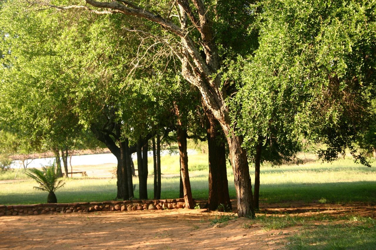Hlane Royal National Park Villa Simunye Kültér fotó